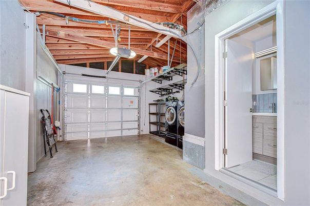 Garage, Interior, Wooden Beams, Wooden Ceilings