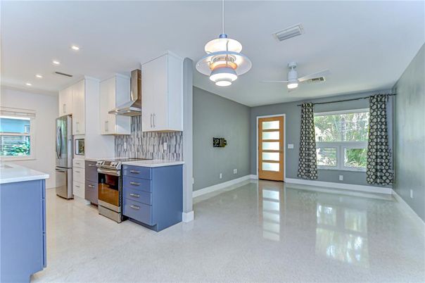 Empty room, Interior, Kitchen, Pendant Lights, Recessed Lighting