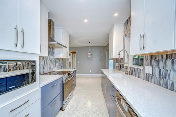 Interior, Kitchen, Pendant Lights, Recessed Lighting