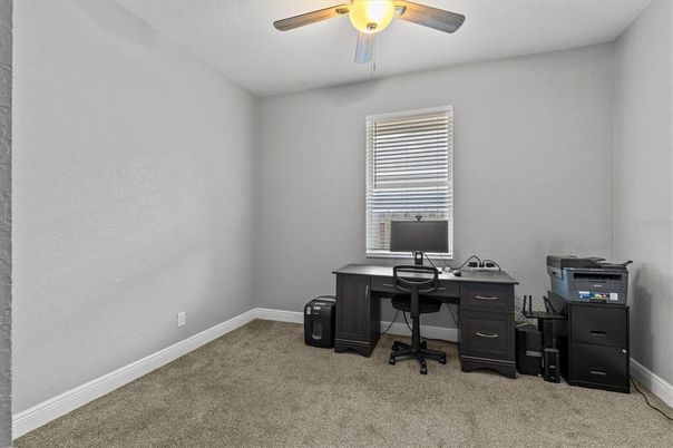 Home Office, Interior