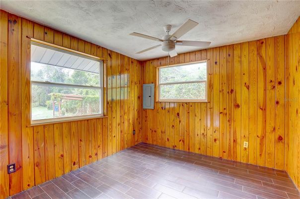 Empty room, Interior, Wood Texture Flooring, Wooden Walls