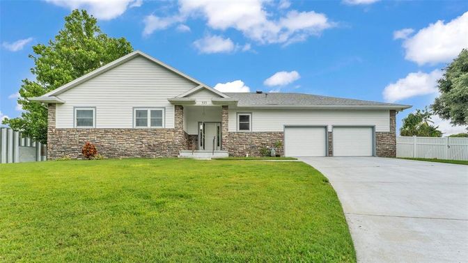 Attached, Backyard, Exterior, Facade, Ranch