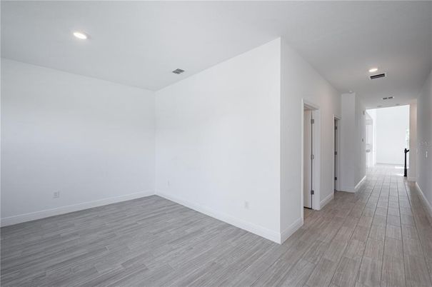 Empty room, Interior, Recessed Lighting, Wood Texture Flooring