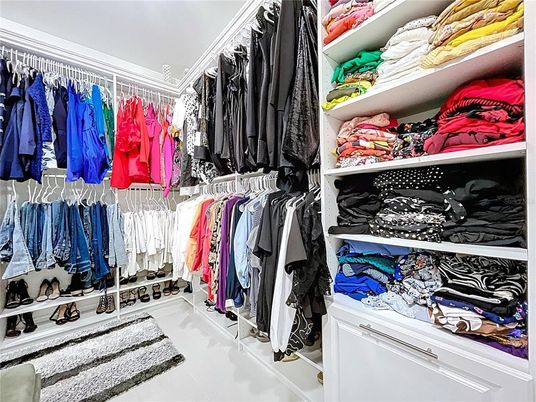 Interior, Walk-in Closets