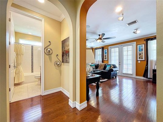 Bathroom, Interior, Living room, Recessed Lighting, Wood Texture Flooring