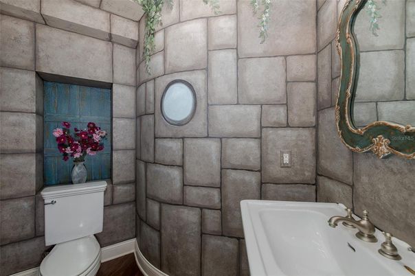 Bathroom, Interior
