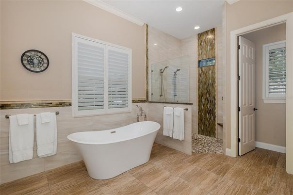 Bathroom, Free Standing Baths, Glass Shower, Interior, Recessed Lighting