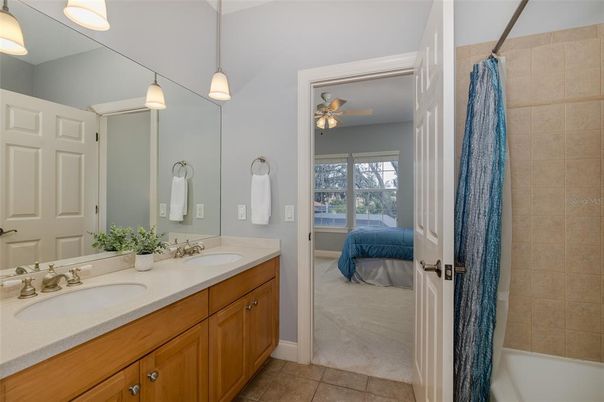 Bathroom, Dual Sink Vanities, Interior, Pendant Lights