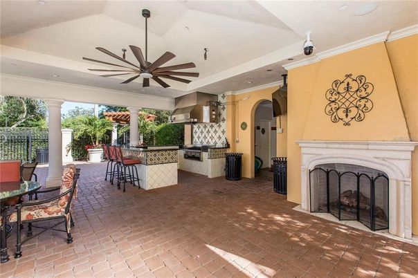 Exterior, Fireplace