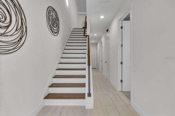 Interior, Recessed Lighting, Wood Texture Flooring