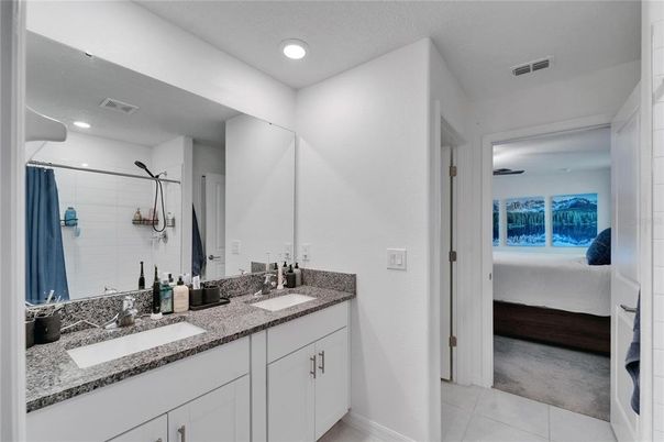 Bathroom, Dual Sink Vanities, Interior, Recessed Lighting