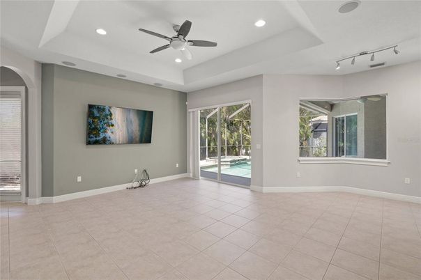 Empty room, Interior, Recessed Lighting