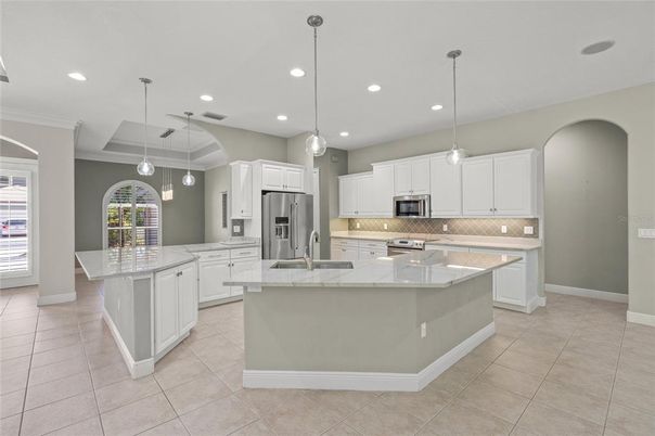 Interior, Kitchen, Pendant Lights, Recessed Lighting, Stainless Steel Appliances
