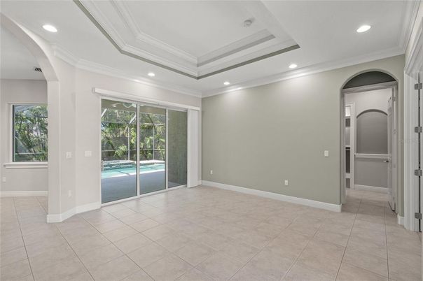 Empty room, Interior, Recessed Lighting