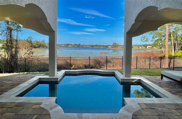 Exterior, Pool, Water