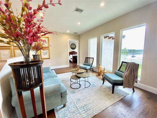 Interior, Living room, Recessed Lighting, Wood Texture Flooring