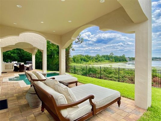 Exterior, Pool, Water