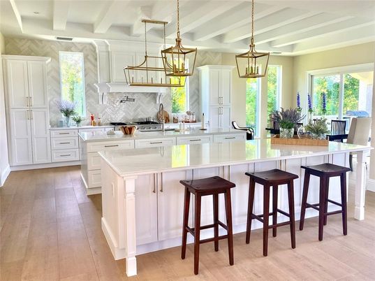 Interior, Kitchen, Pendant Lights, Wood Texture Flooring