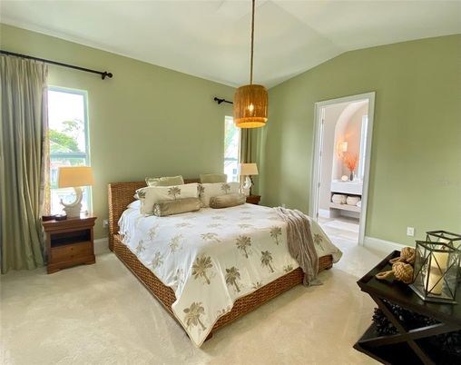 Bedroom, Interior, Pendant Lights