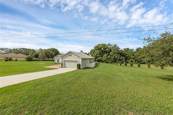 Backyard, Detached Garage, Exterior