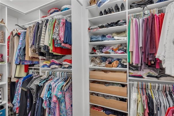 Interior, Walk-in Closets