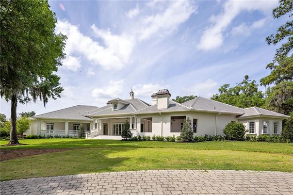 Backyard, Exterior, Facade, Ranch