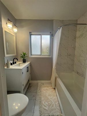 Bathroom, Interior, Marble, Marble Walls
