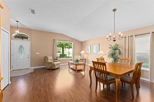 Chandelier, Dining room, Interior, Living room, Pendant Lights, Wood Texture Flooring