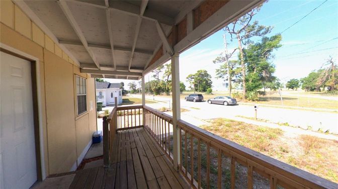 Exterior, Wood Texture Flooring