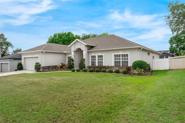 Attached, Backyard, Exterior, Facade, Ranch