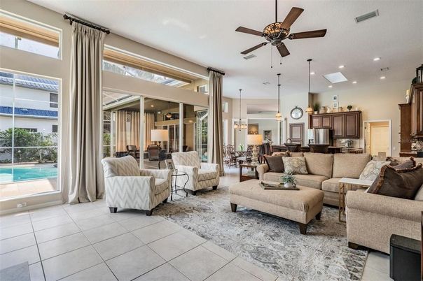 Interior, Kitchen, Living room, Pendant Lights, Recessed Lighting, Stainless Steel Appliances