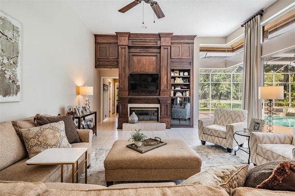 Fireplace, Interior, Living room