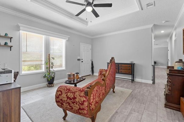 Interior, Recessed Lighting, Wood Texture Flooring