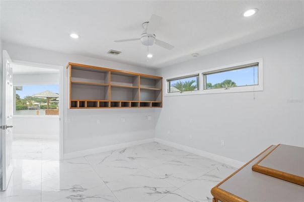 Empty room, Interior, Marble, Recessed Lighting