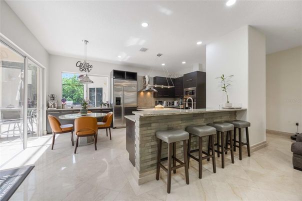 Dining room, Interior, Kitchen, Pendant Lights, Recessed Lighting, Stainless Steel Appliances
