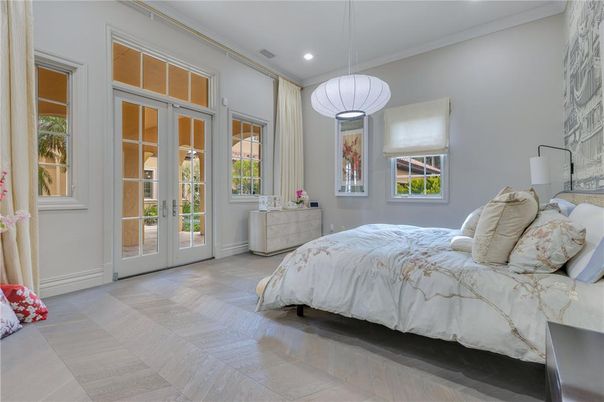 Bedroom, Interior, Pendant Lights, Recessed Lighting, Wood Texture Flooring
