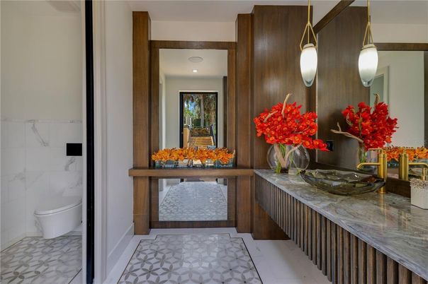 Bathroom, Interior, Pendant Lights, Recessed Lighting