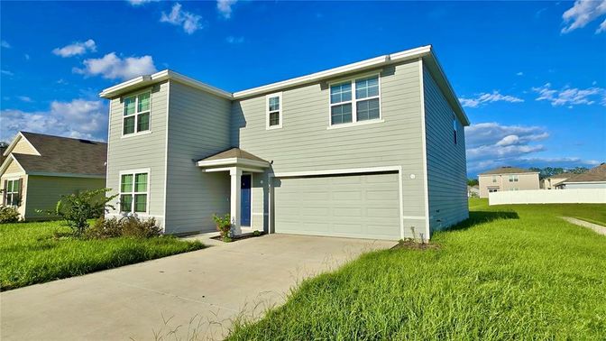 Attached, Exterior, Facade, Rowhouse