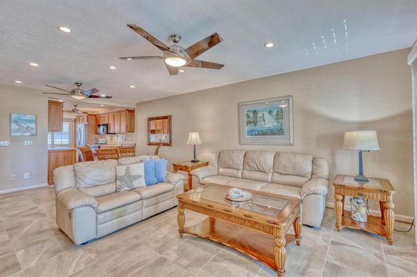 Dining room, Interior, Living room, Recessed Lighting