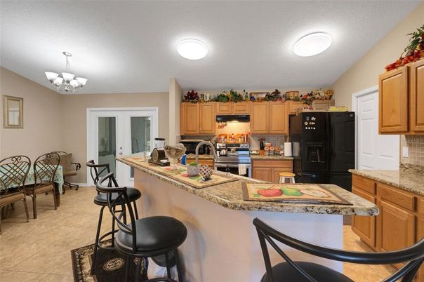 Chandelier, Dining room, Interior, Kitchen