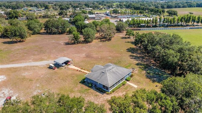 Exterior, Drone