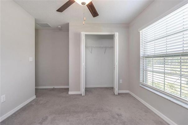 Empty room, Interior, Walk-in Closets