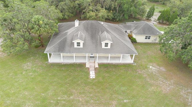 Exterior, Drone