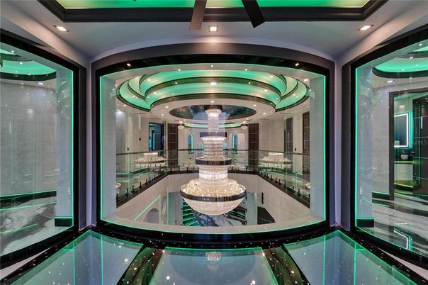 Interior, Pool, Recessed Lighting