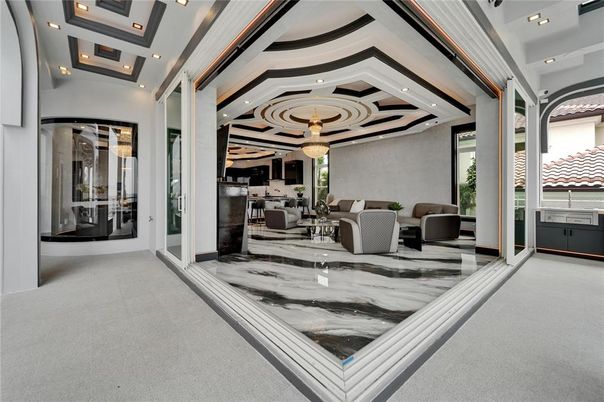 Dining room, Interior, Recessed Lighting