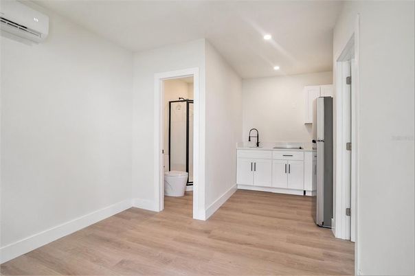 Bathroom, Interior, Recessed Lighting, Wood Texture Flooring