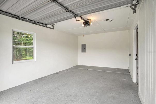Garage, Interior