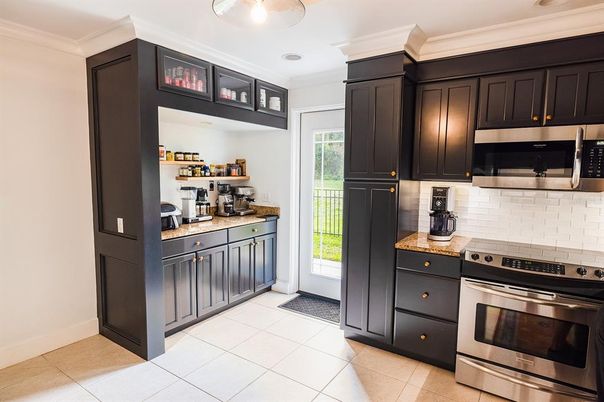 Interior, Kitchen, Stainless Steel Appliances