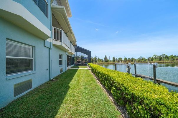 Backyard, Exterior, Water
