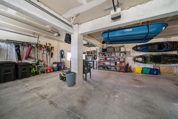 Garage, Interior